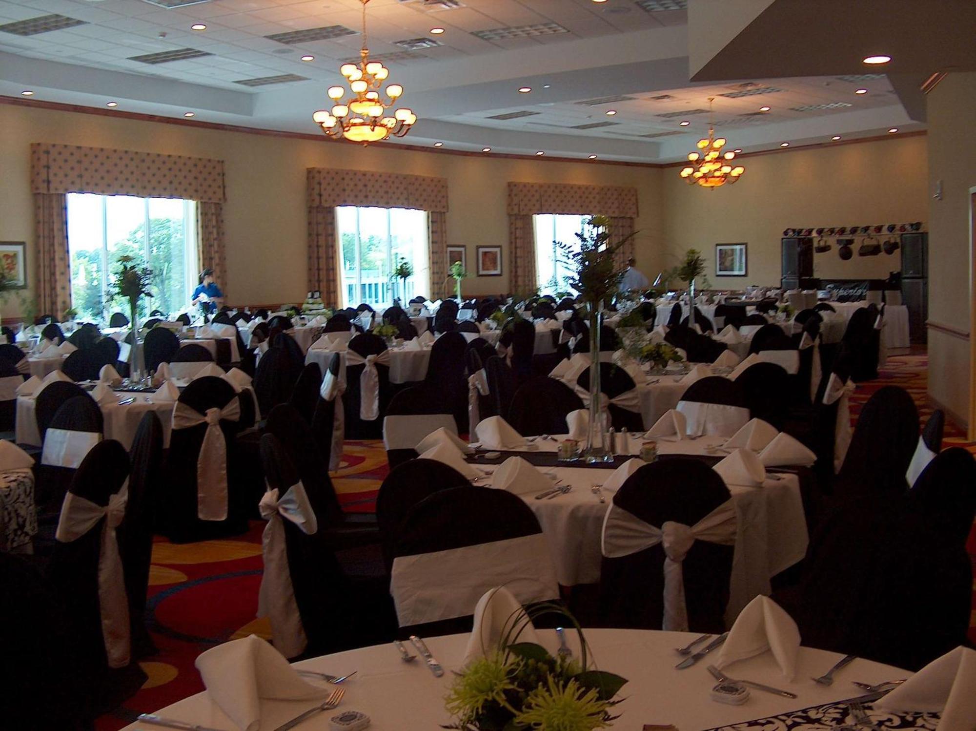 Doubletree By Hilton Jefferson City Bagian luar foto