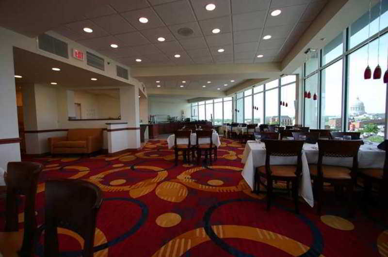 Doubletree By Hilton Jefferson City Restoran foto